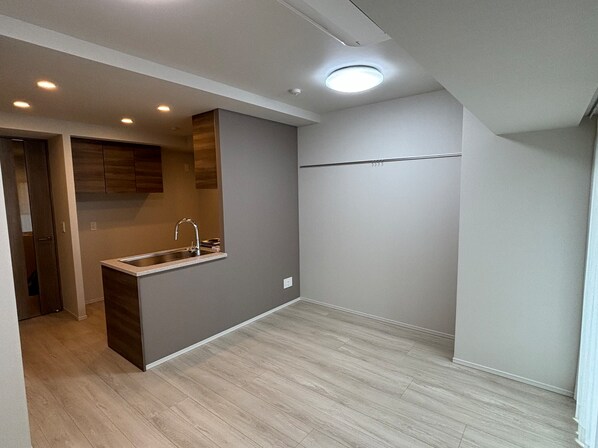 クレストコート上野の物件内観写真